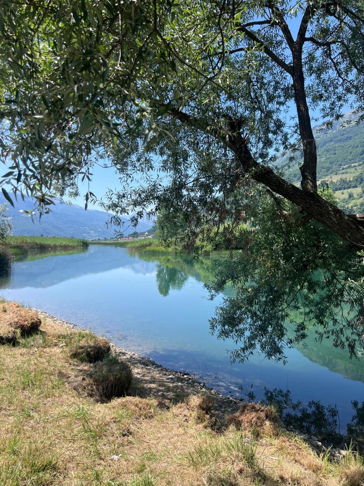 Camp Hotel Lake Views Plav Exteriör bild